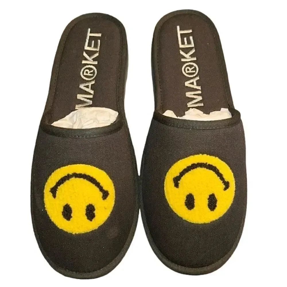 Market Men's Black Slip on Smiley Slippers(Size 11)